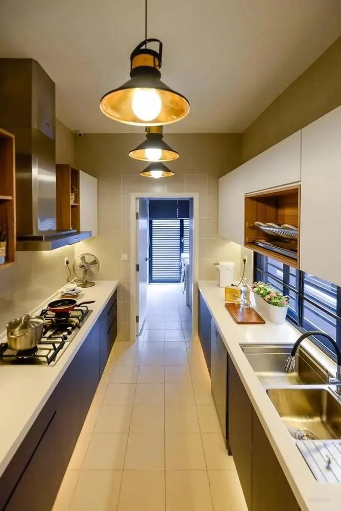 Compact Epicurean Singapore condo kitchen design 